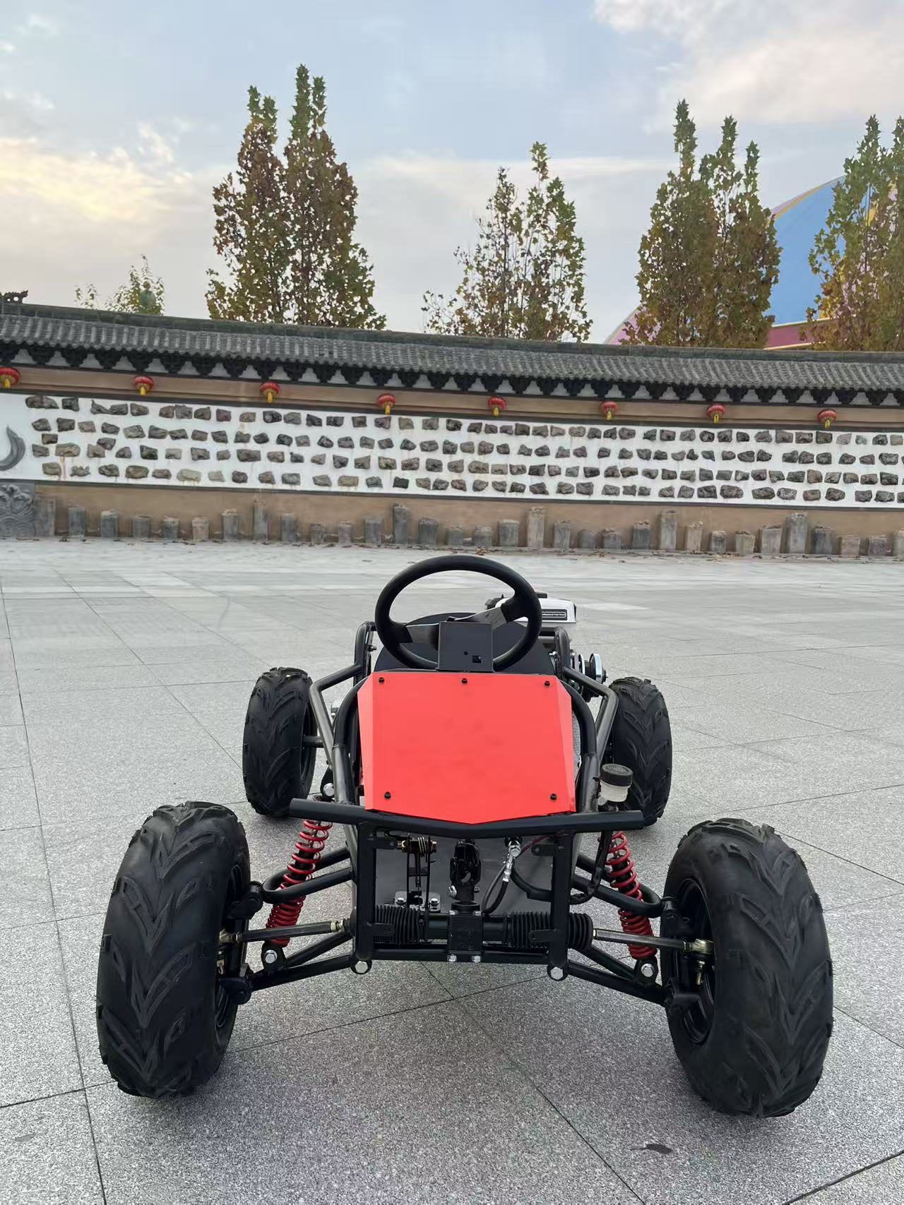 عربة كارت جبلية للطرق الوعرة ب - مراجعة Outdoor Power Wheels وسعره