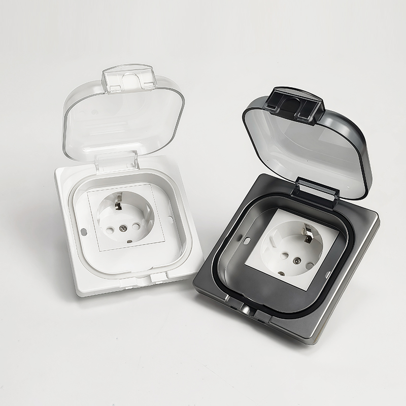 مقبس خارجي مقاوم للماء IP65، ل - مراجعة Outdoor Power Outlet وسعره